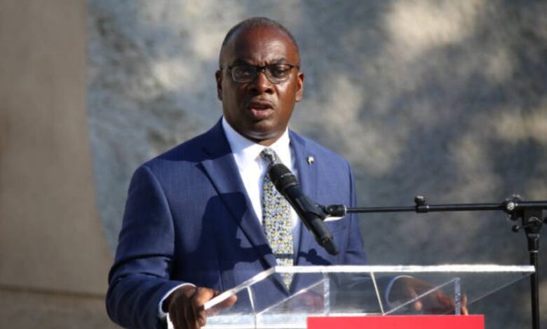 mayor byron brown