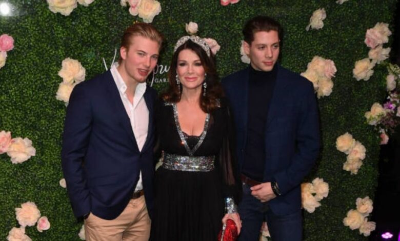 sam vanderpump net worth